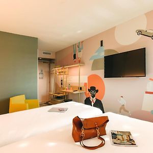 Standaard Kamer met Twee Aparte Bedden